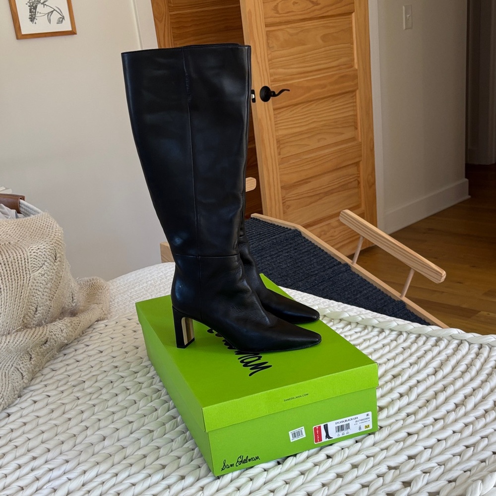 Sam Edelman black wide calf leather knee high boots. Women’s size 8M Like New